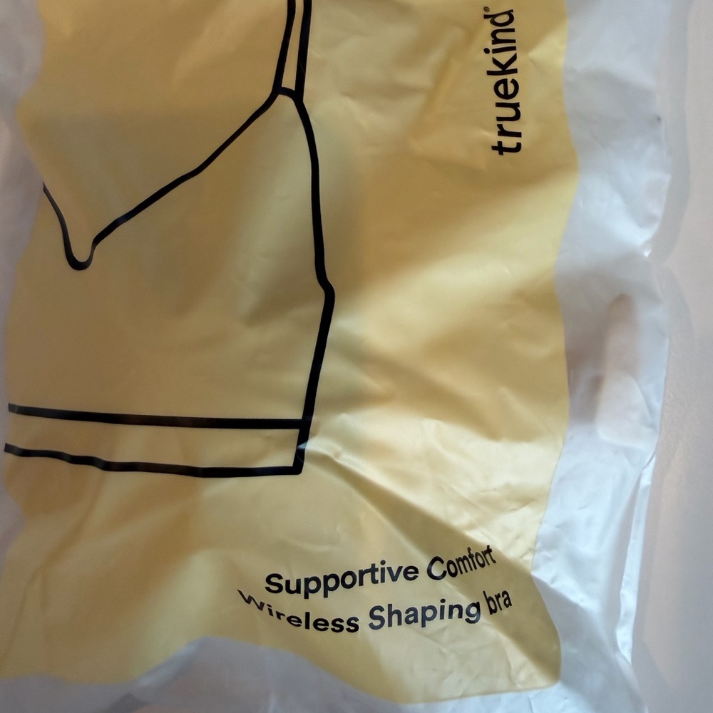 Truekind Supportive comfort Wireless Shaping Bra in cream